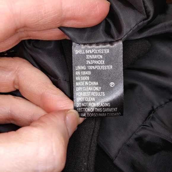 Alex Marie Black Sparkly Sequin Trimmed, Special Occasion/Black Tie Blazer - Picture 12 of 13